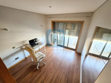 Apartamento T2 para Arrendamento em São Mamede de Infesta e Senhora da Hora