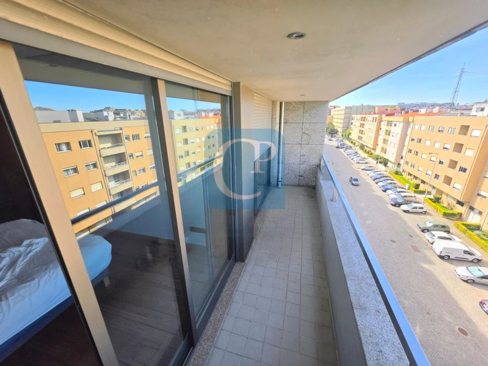 Apartamento T2 para Arrendamento em São Mamede de Infesta e Senhora da Hora Foto 6