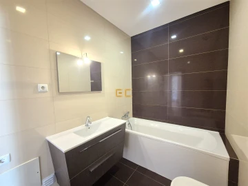 Apartamento T2 para Venda em Santo Antonio dos Olivais