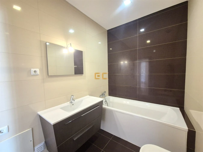 Apartamento T2 para Venda em Santo Antonio dos Olivais Foto 17