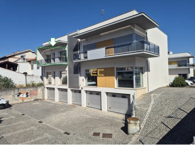 Apartamento T2 para Venda em Santo Antonio dos Olivais Foto 4