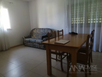 Apartamento T1 para Arrendamento em Repeses e São Salvador