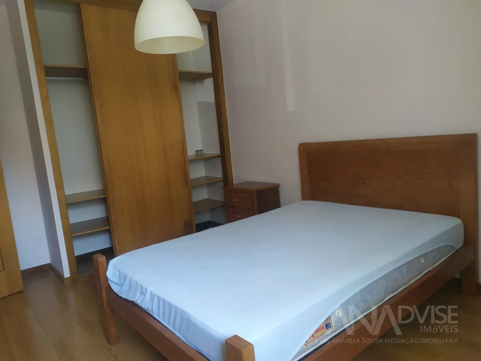 Apartamento T1 para Arrendamento em Repeses e São Salvador Foto 11