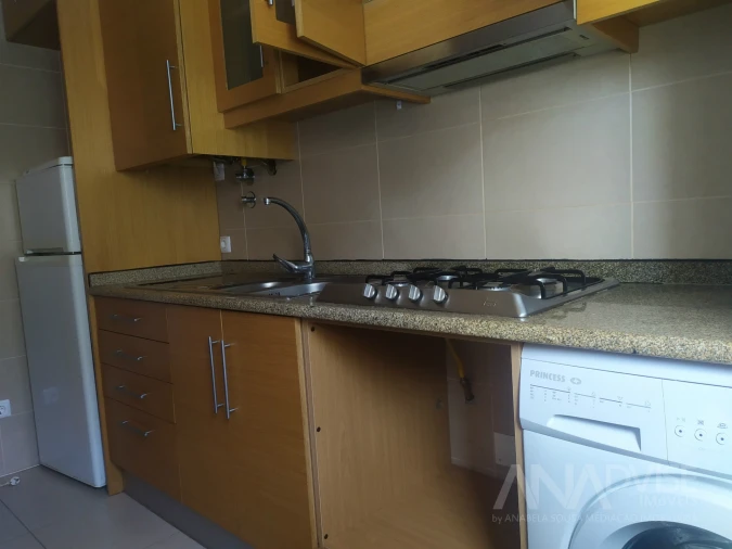 Apartamento T1 para Arrendamento em Repeses e São Salvador Foto 7