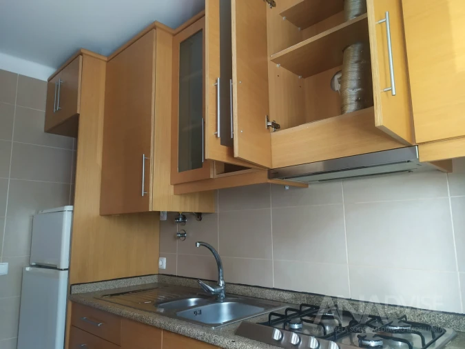 Apartamento T1 para Arrendamento em Repeses e São Salvador Foto 6