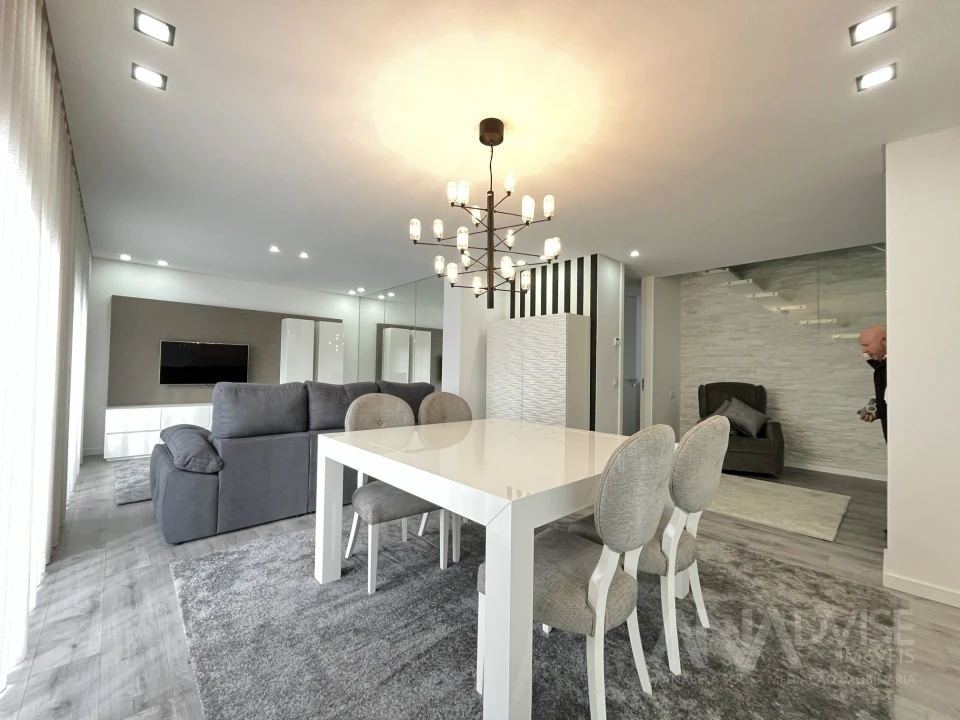 Apartamento T3 para Arrendamento em Viseu Foto 6