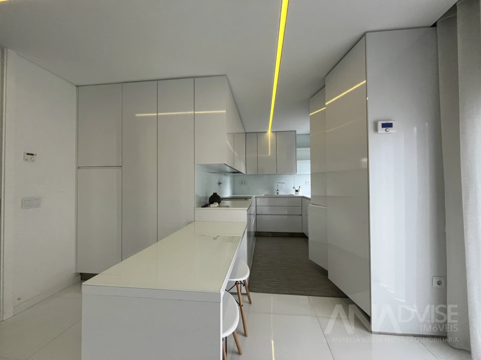 Apartamento T3 para Arrendamento em Viseu Foto 2