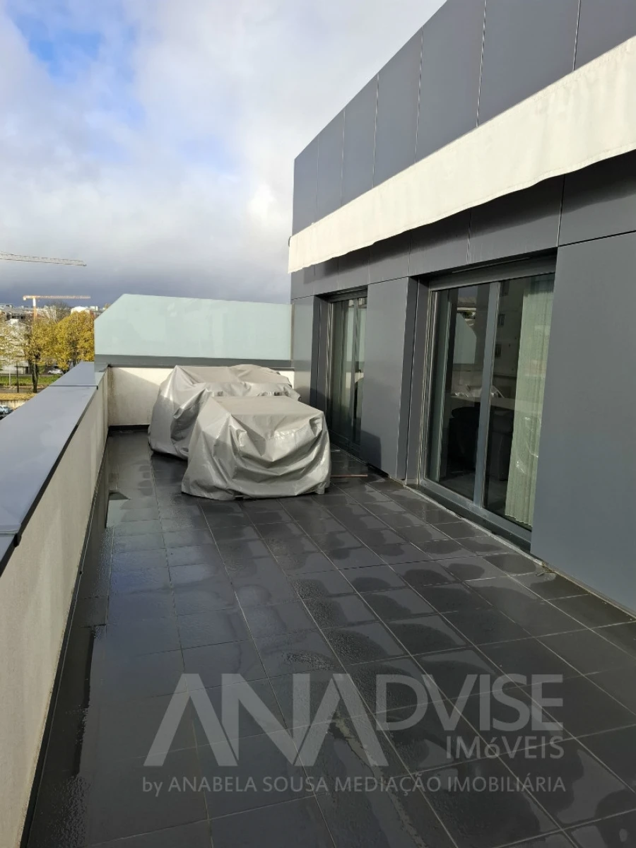 Apartamento T3 para Arrendamento em Viseu Foto 39