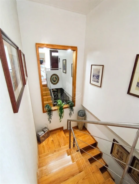 Moradia T3 para Venda em Oleiros