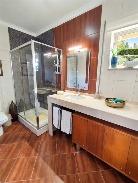 Moradia T3 para Venda em Oleiros