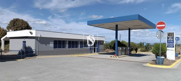 Loja para Arrendamento em Peraboa