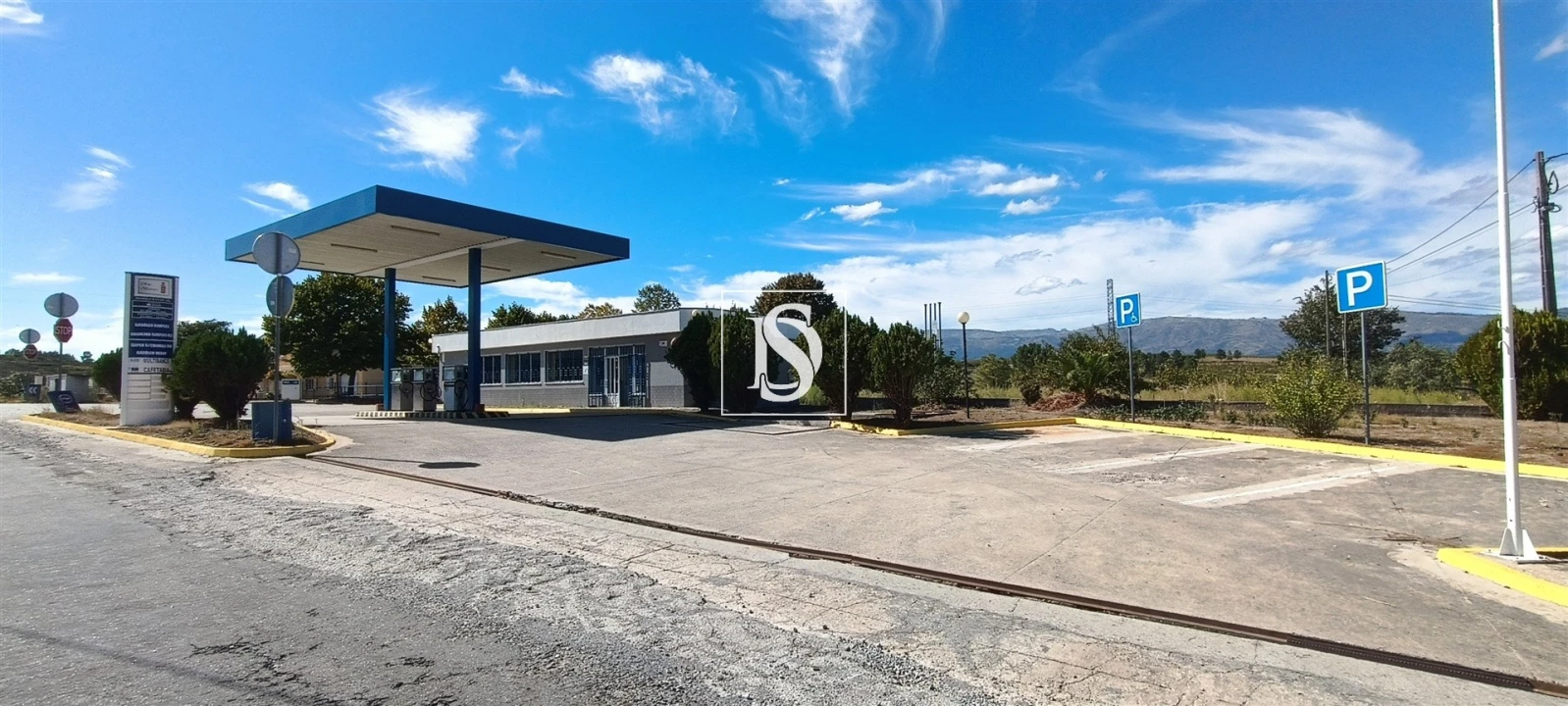 Loja para Arrendamento em Peraboa Foto 6
