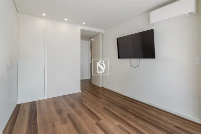 Apartamento T3 para Venda em Santo Tirso, Couto (Santa Cristina e São Miguel) e Burgães