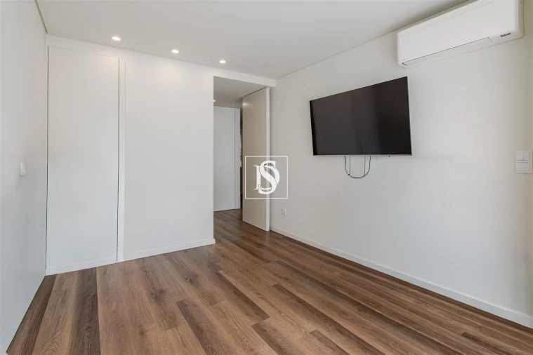 Apartamento T3 para Venda em Santo Tirso, Couto (Santa Cristina e São Miguel) e Burgães Foto 19
