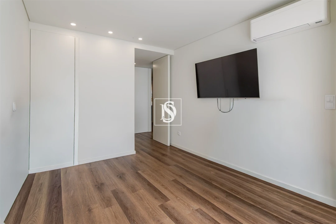 Apartamento T3 para Venda em Santo Tirso, Couto (Santa Cristina e São Miguel) e Burgães Foto 19