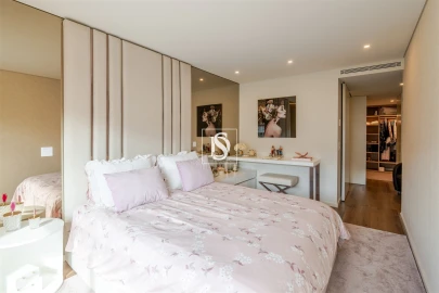 Apartamento T3 para Venda em Santo Tirso, Couto (Santa Cristina e São Miguel) e Burgães