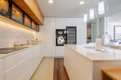 Apartamento T3 para Venda em Santo Tirso, Couto (Santa Cristina e São Miguel) e Burgães