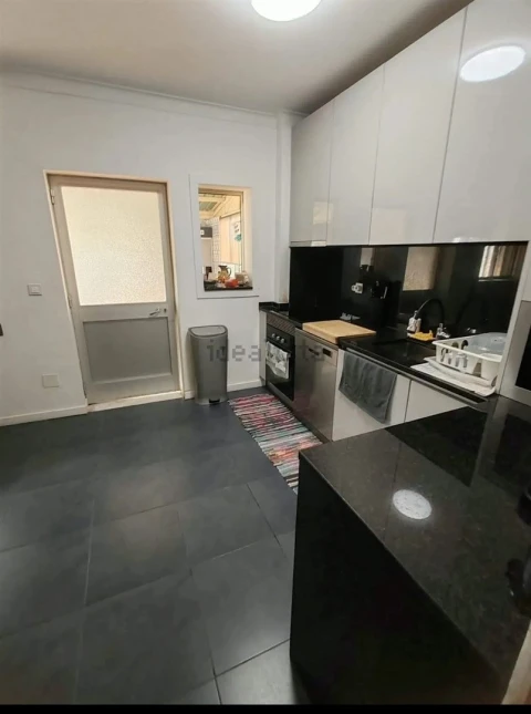 Apartamento T3 para Venda em Gulpilhares e Valadares