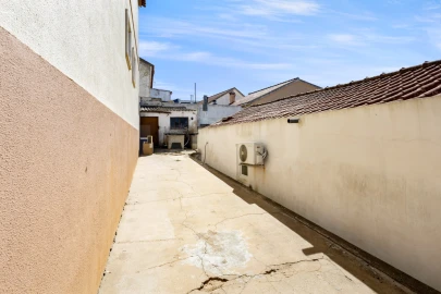 Moradia T2 para Venda em Santa Maria, São Pedro e Matacães