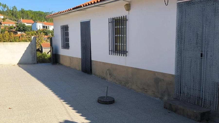 Moradia T3 para Venda em Sarzedas
