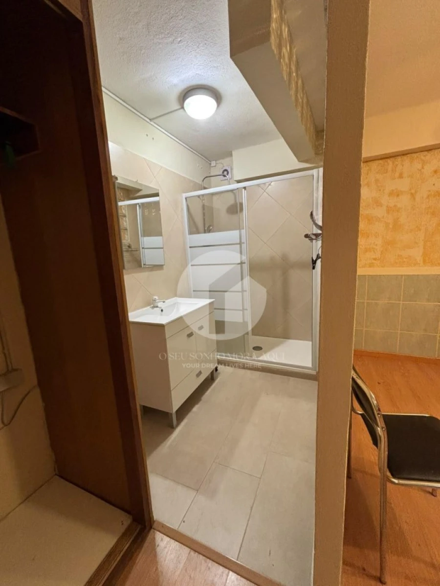 Moradia T3 para Venda em Montenegro Foto 10