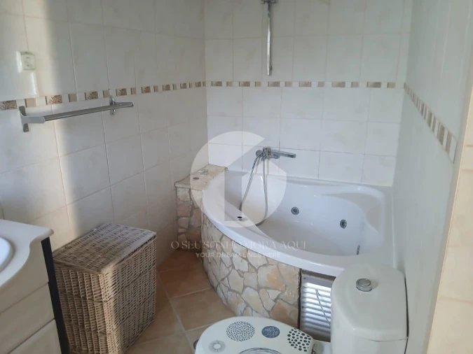Moradia T3 para Venda em Montenegro Foto 23