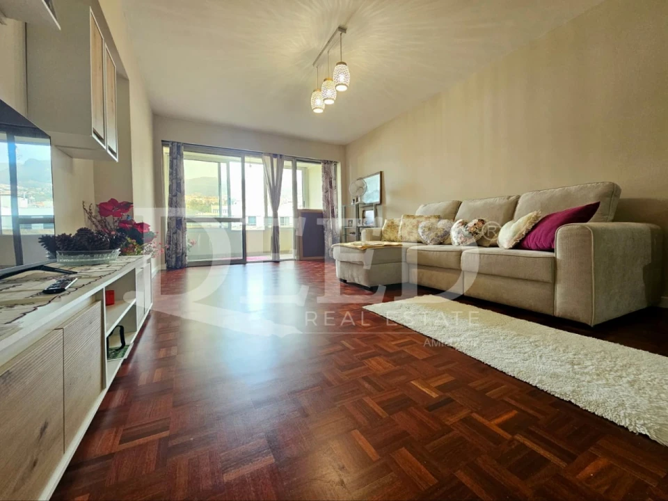 Apartamento T2 para Venda em Funchal (Se) Foto 7