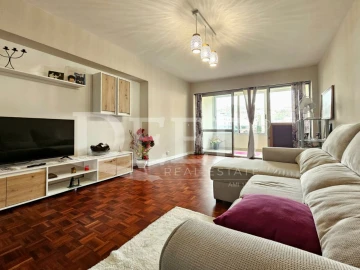 Apartamento T2 para Venda em Funchal (Se)