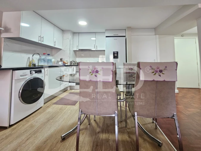 Apartamento T2 para Venda em Funchal (Se) Foto 10