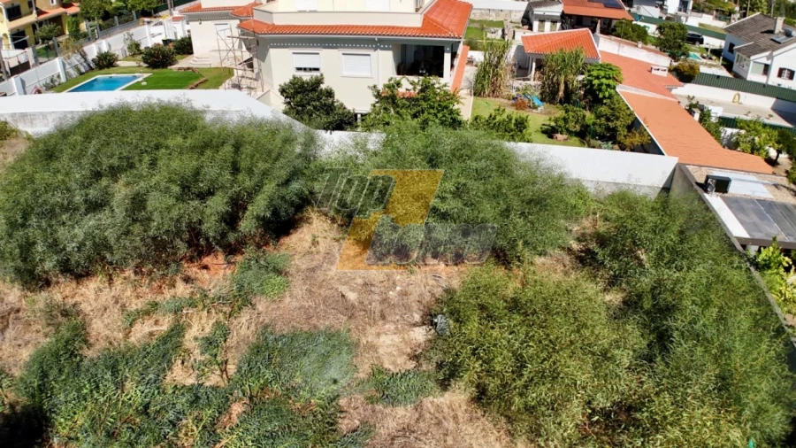 Terreno para Venda em Corroios Foto 3