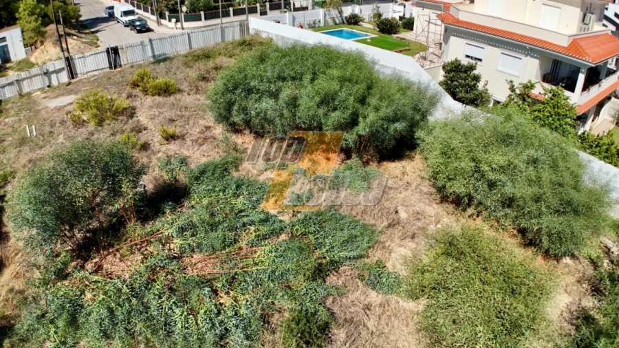 Terreno para Venda em Corroios Foto 7