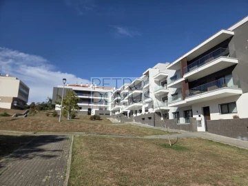 Apartamento T2 para Venda em Parceiros e Azoia