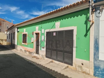 Moradia T3 para Venda em Alcantarilha e Pêra