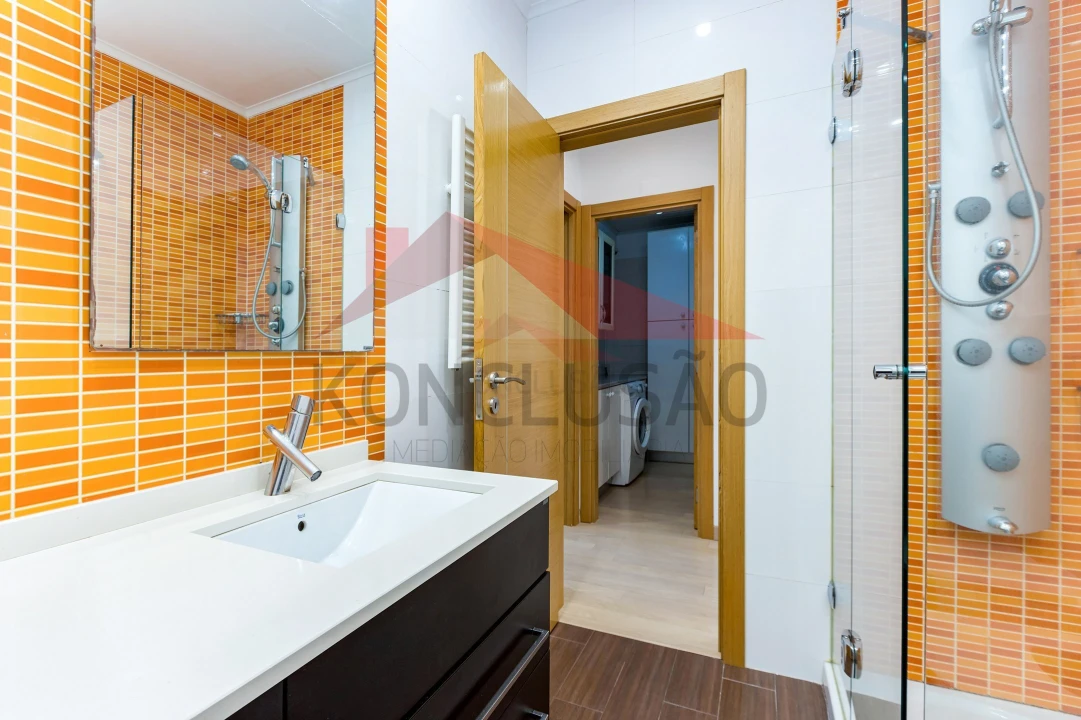 Apartamento T3 para Venda em Vila Franca de Xira Foto 13