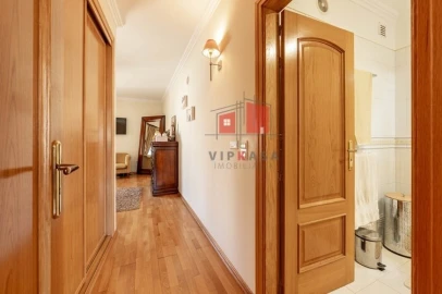 Apartamento T3 para Venda em Malveira e São Miguel de Alcainça