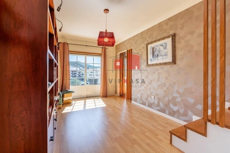 Apartamento T3 para Venda em Malveira e São Miguel de Alcainça Foto 8