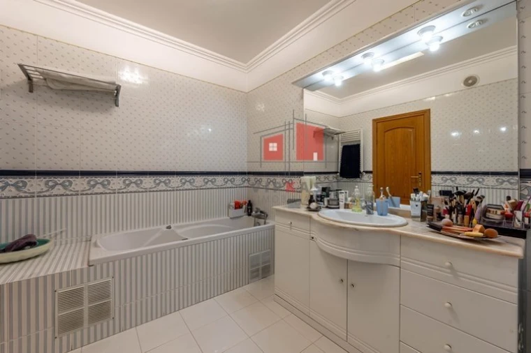 Apartamento T3 para Venda em Malveira e São Miguel de Alcainça Foto 16