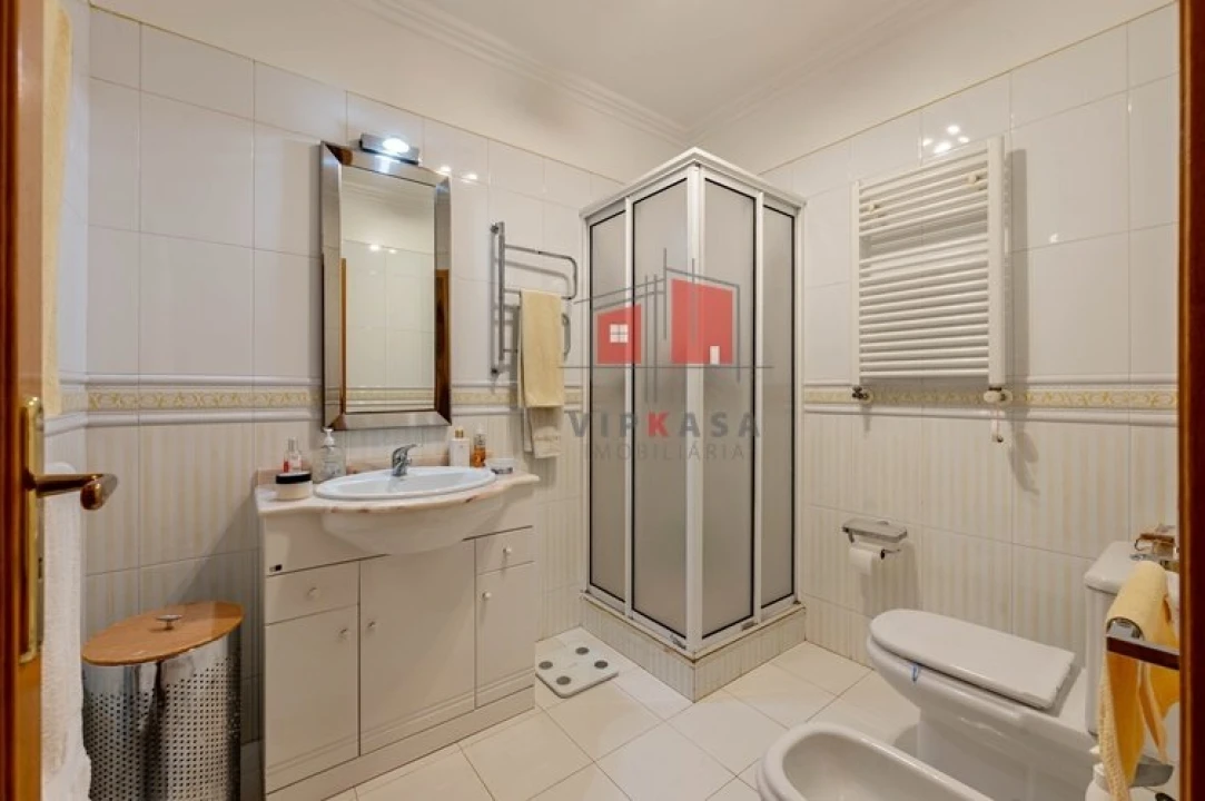 Apartamento T3 para Venda em Malveira e São Miguel de Alcainça Foto 18