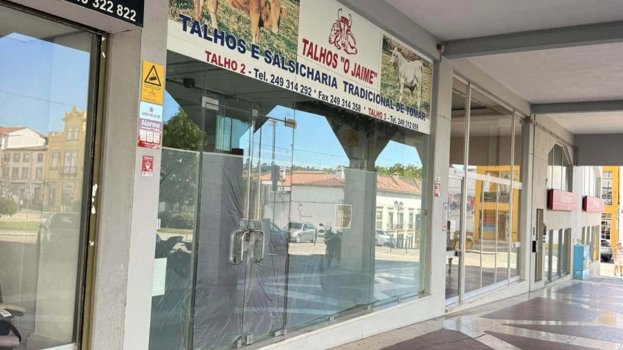 Loja para Arrendamento em São João Baptista e Santa Maria dos Olivais