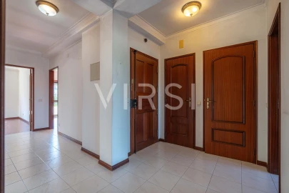 Apartamento T3 para Venda em São Martinho do Bispo e Ribeira de Frades