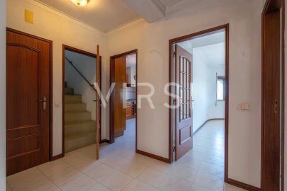 Apartamento T3 para Venda em São Martinho do Bispo e Ribeira de Frades