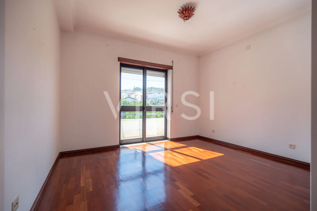 Apartamento T3 para Venda em São Martinho do Bispo e Ribeira de Frades Foto 5