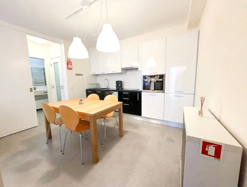 Apartamento T1 para Venda em Sesimbra (Santiago) Foto 5