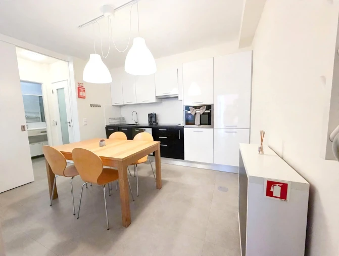 Apartamento T1 para Venda em Sesimbra (Santiago) Foto 2