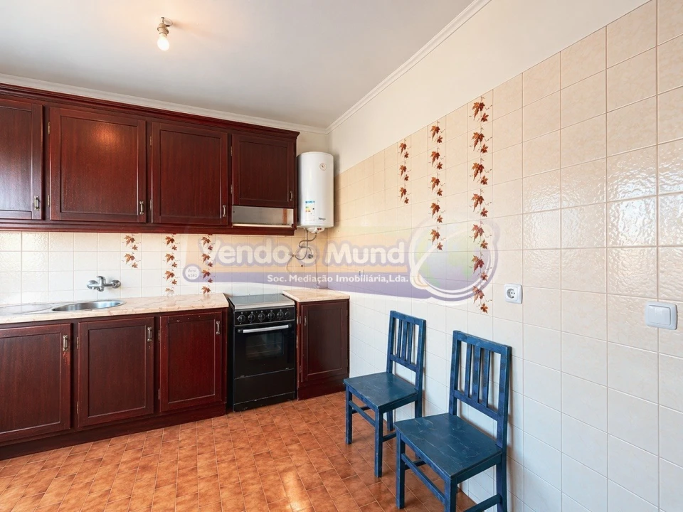 Apartamento T2 para Venda em Salvaterra de Magos e Foros de Salvaterra Foto 2
