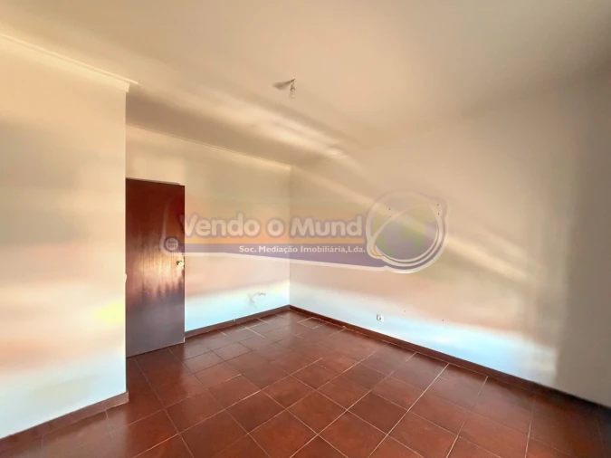 Apartamento T2 para Venda em Salvaterra de Magos e Foros de Salvaterra Foto 18