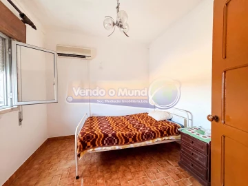 Moradia T2 para Venda em Coruche, Fajarda e Erra