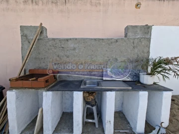 Moradia T2 para Venda em Glória do Ribatejo e Granho