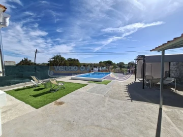 Moradia T2 para Venda em Glória do Ribatejo e Granho