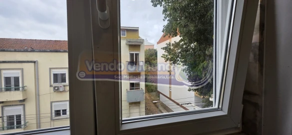 Apartamento T1 para Venda em Póvoa de Santa Iria e Forte da Casa